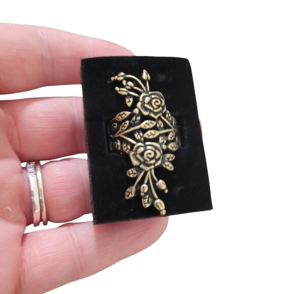 New Lot of 8 Paparazzi Jewelry Necklaces Earrings Boho Minimalistic Silver Gold - Picture 10 of 14